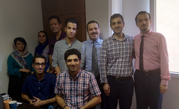 همکاران پرشیا شبکه در اتاق کنفرانس همکاران پرشیا شبکه در اتاق کنفرانس